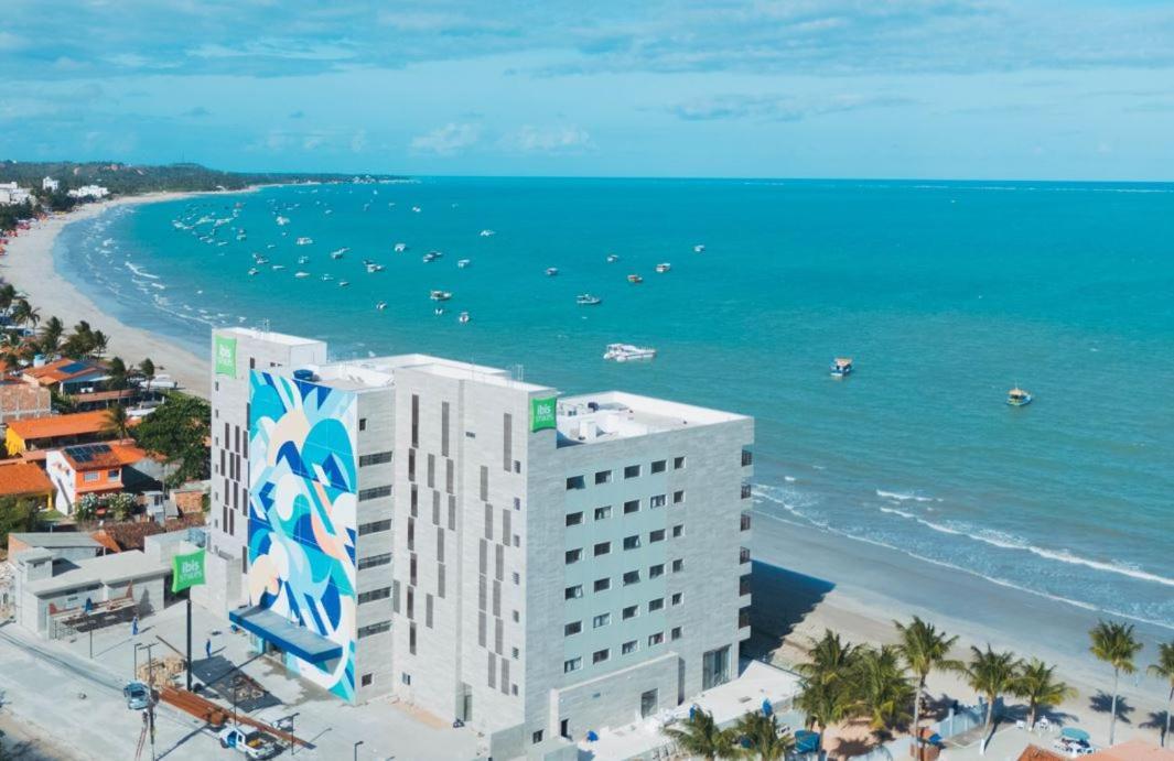 Ibis Styles - O Primeiro Ibis Styles Pe Na Areia Do Brasil