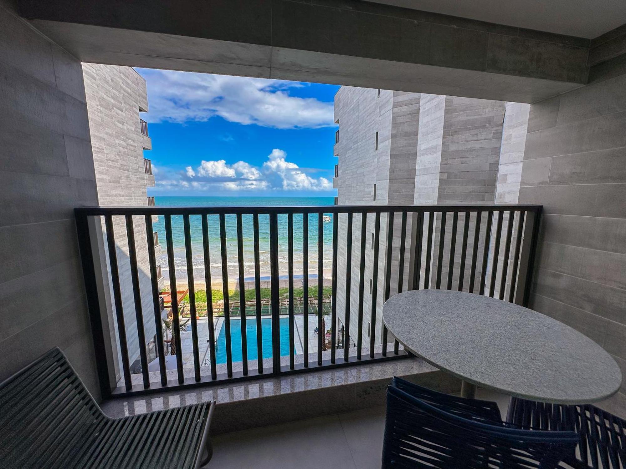 Ibis Styles - O Primeiro Ibis Styles Pe Na Areia Do Brasil Hotel 3*