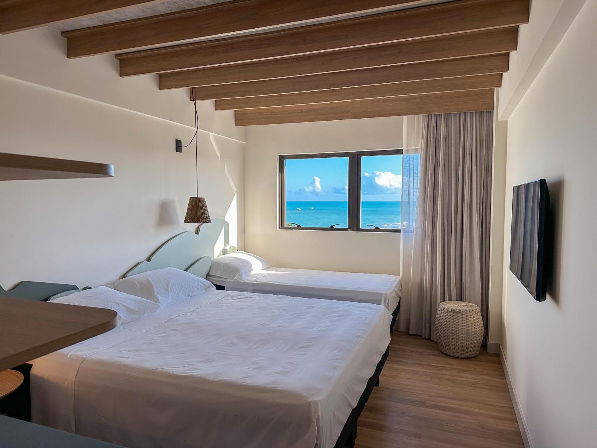 Ibis Styles - O Primeiro Ibis Styles Pe Na Areia Do Brasil Hotel